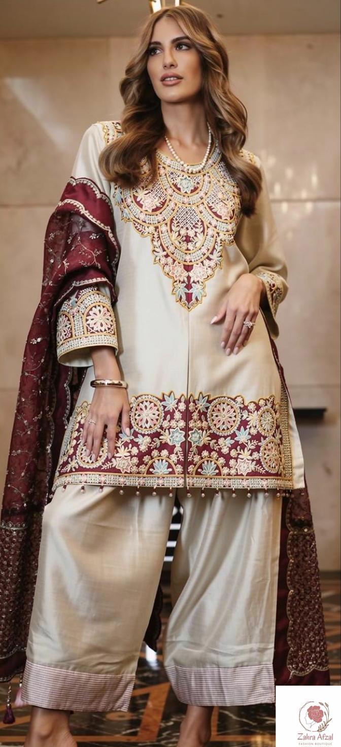 Luxury Pret – Farshi Dress in Zari Tissue